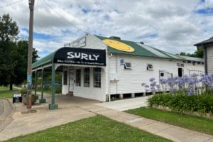How many other bike shops do you know that combine a giant smiley face on the roof with a Surly sign in solitary splendour?