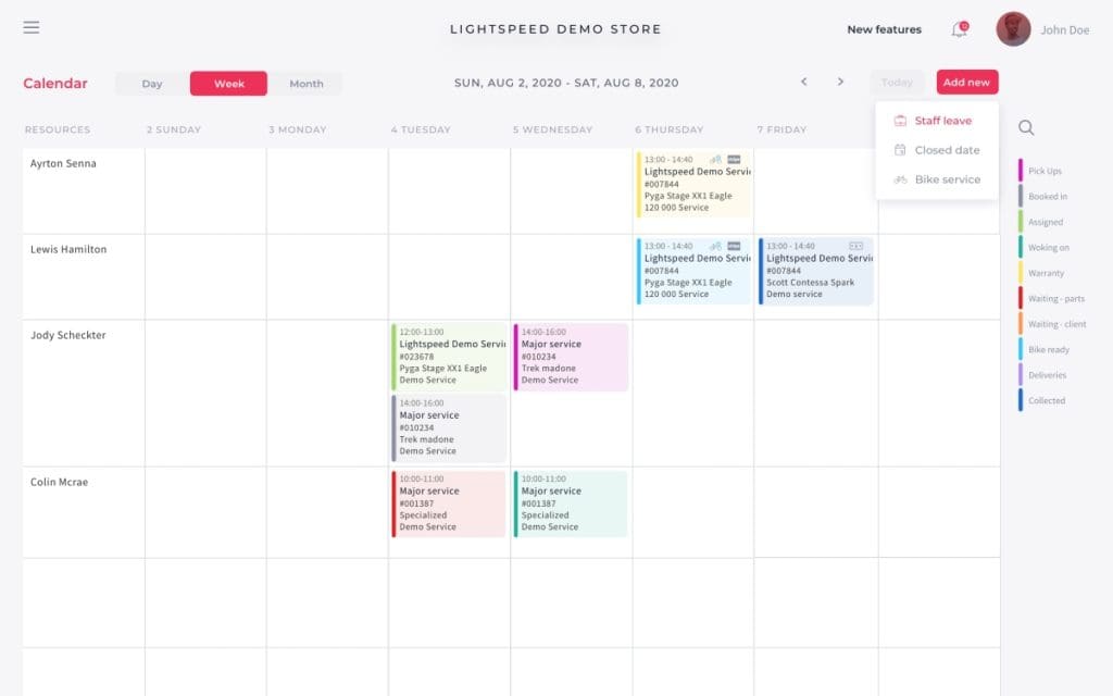 Colour-coded schedules to shop owners and mechanics to more effectively monitor what’s happening with customers.