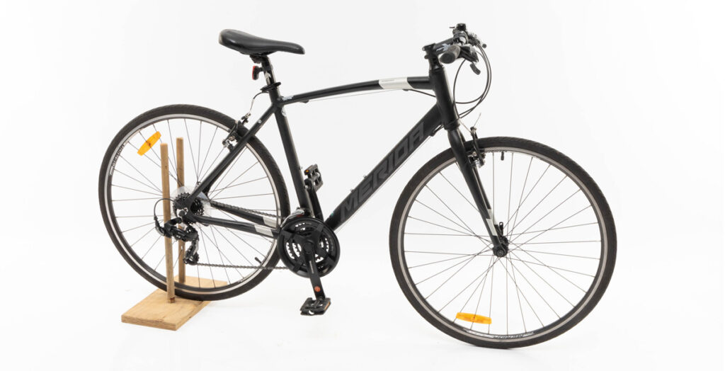 Merida Speeder bicycle product shot