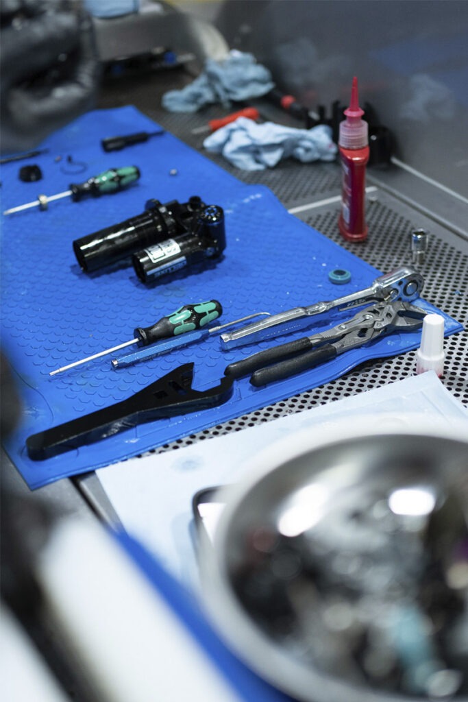 Bike mechanic work bench